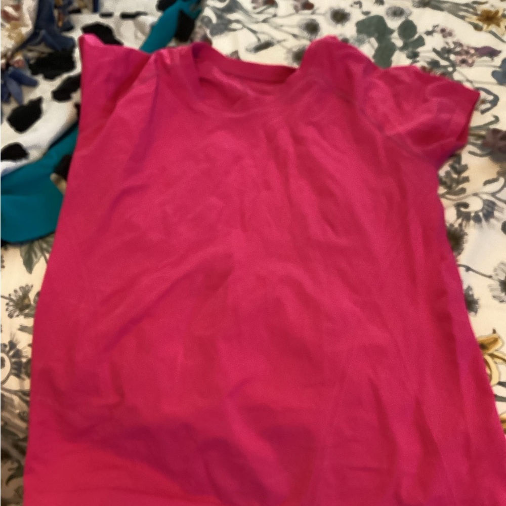 Women’s Pink T-Shirt
